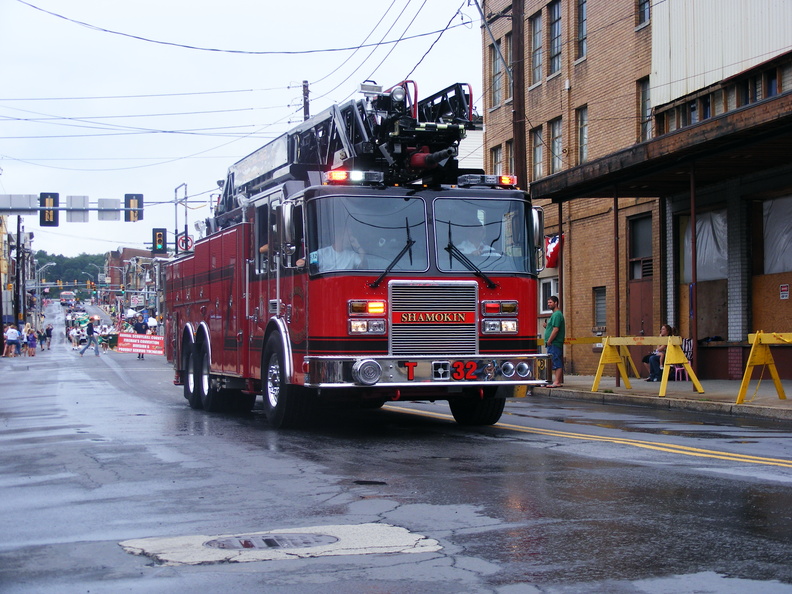 9 11 fire truck paraid 296